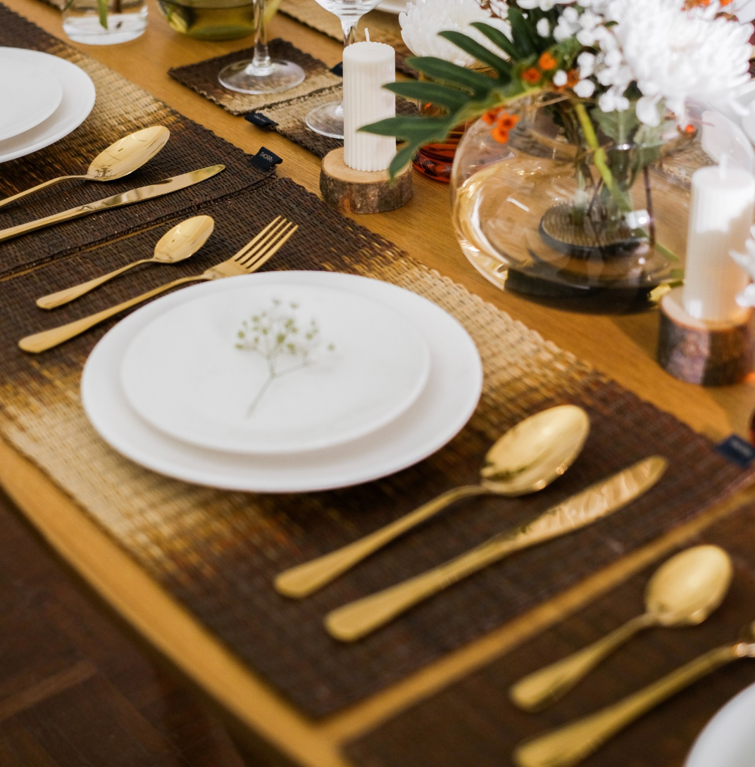 Blended sedge placemat