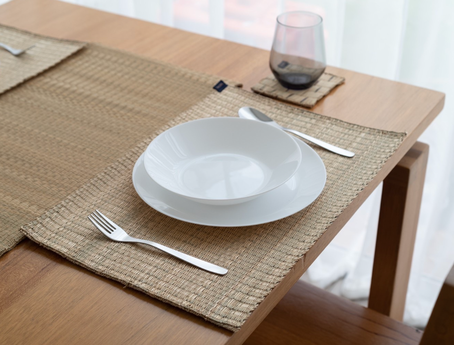 Natural sedge placemat