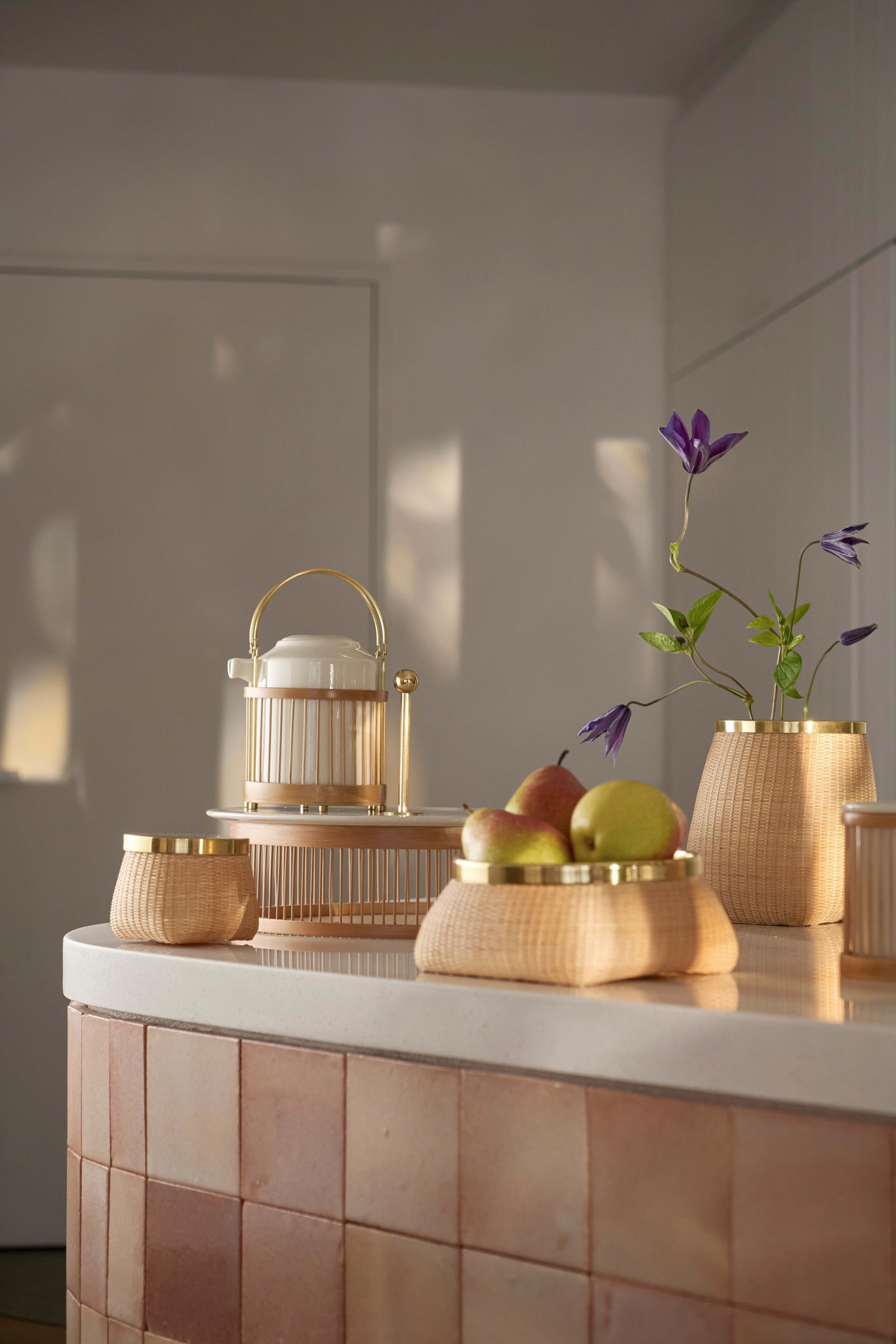 Serene tea set
