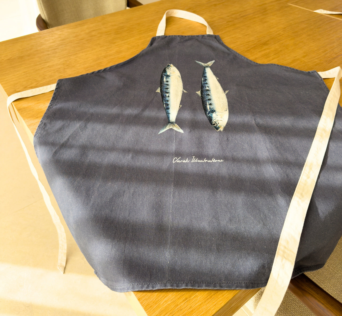 Apron: Les Sardines