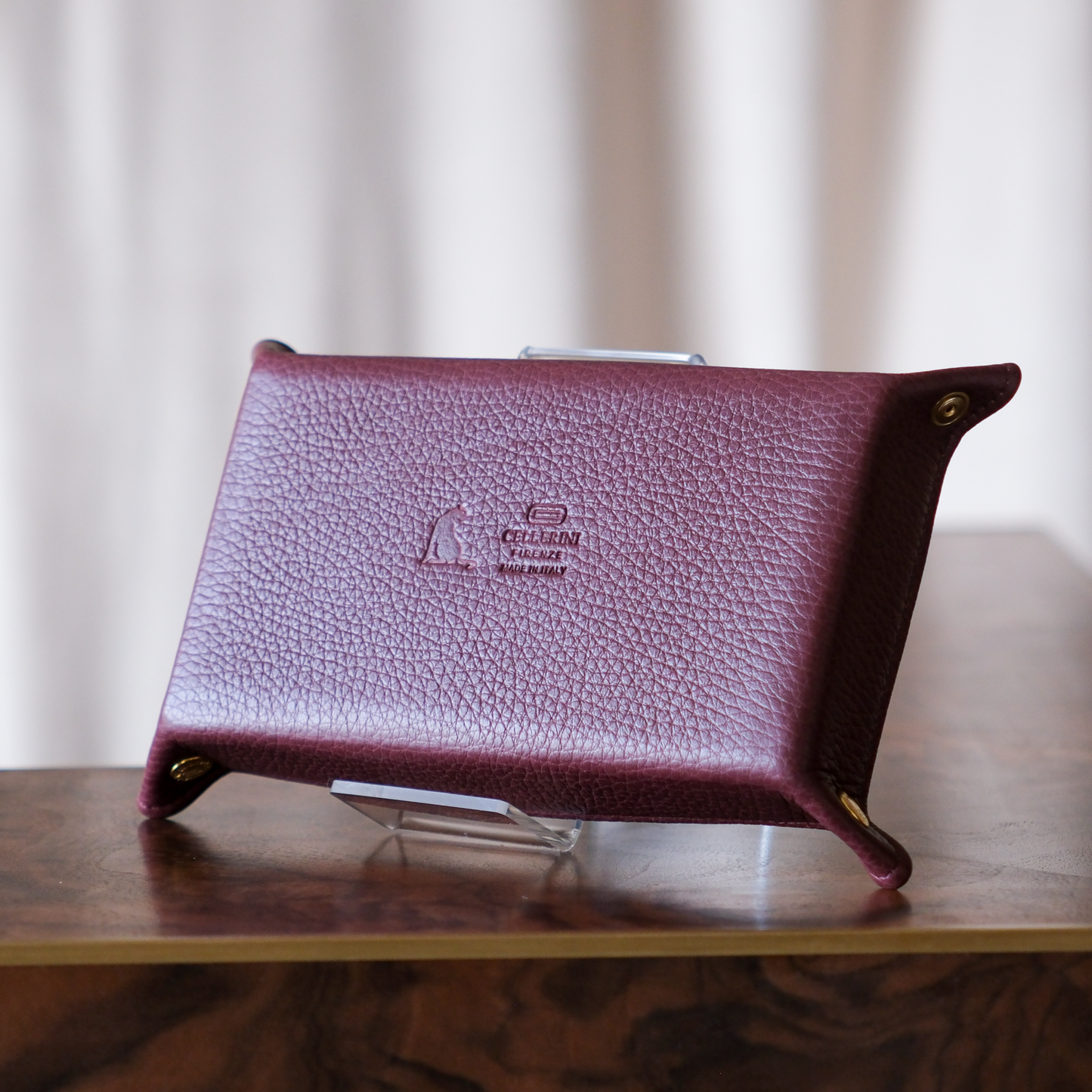 Classic leather valet tray