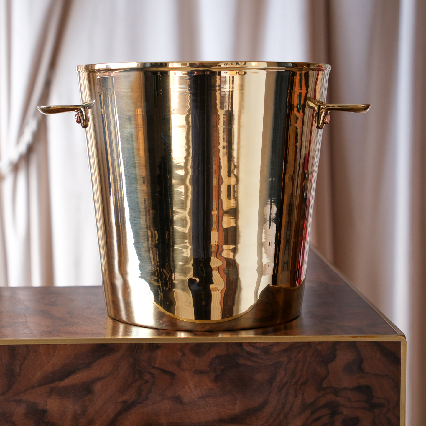 Bronze drink buckets