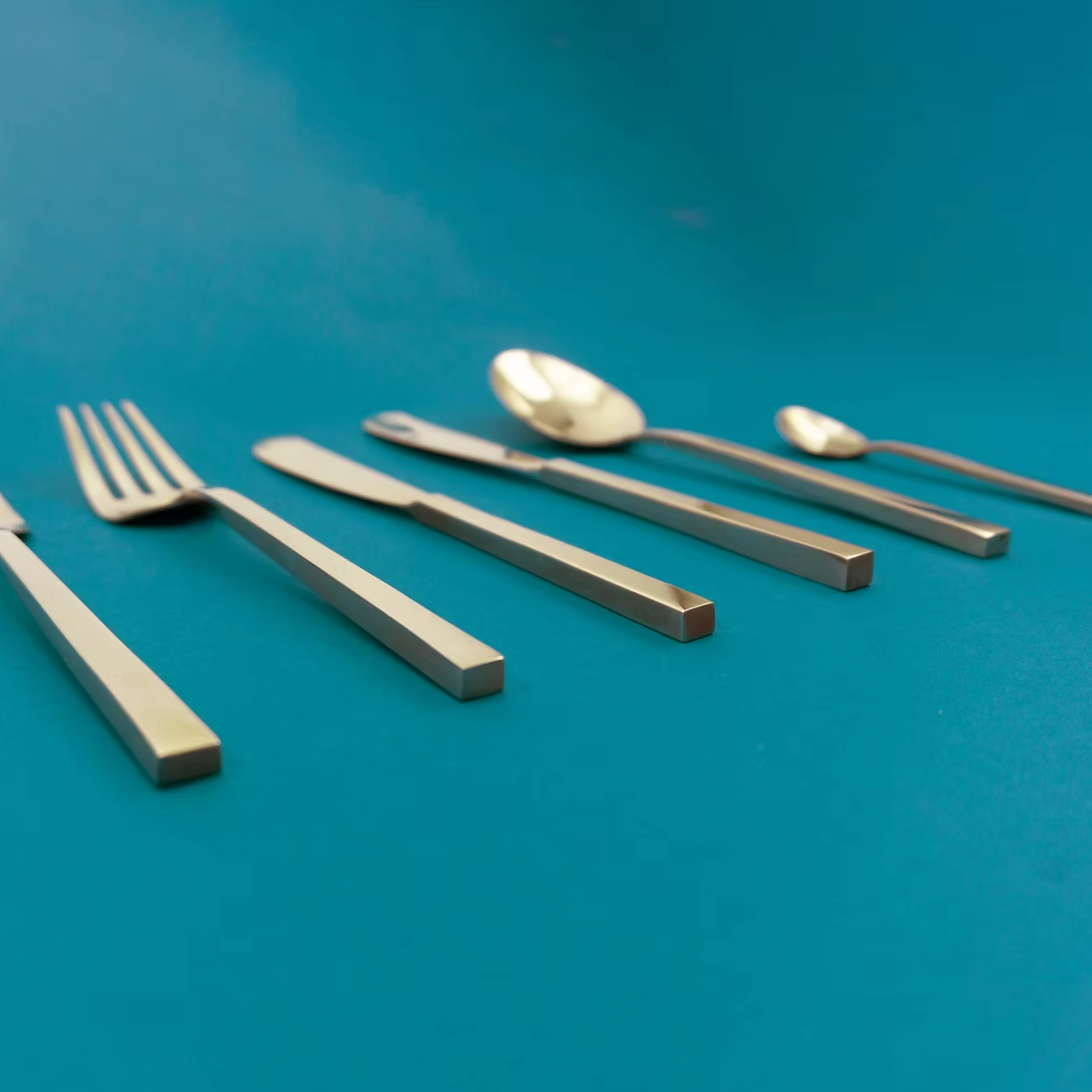 Bronze chopstick cutlery