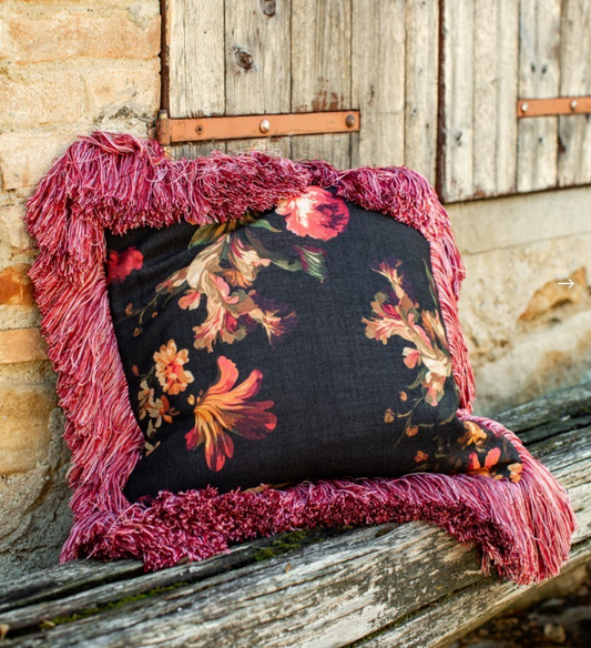 Ludo cushion cover: Carmen