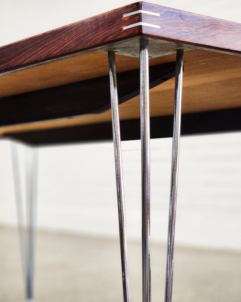 Hove Møbler: Norwegian Rosewood Dining Table on Hairpin Legs, Mid-Century