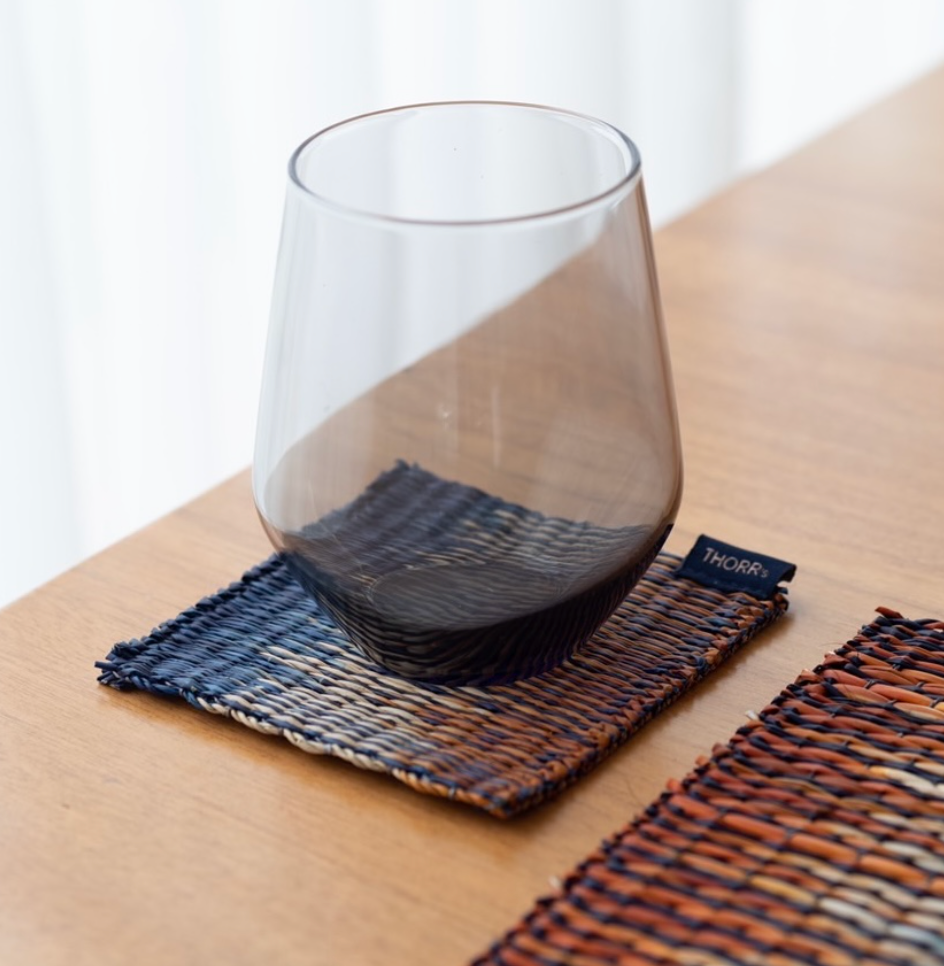 Mysterious sedge coaster