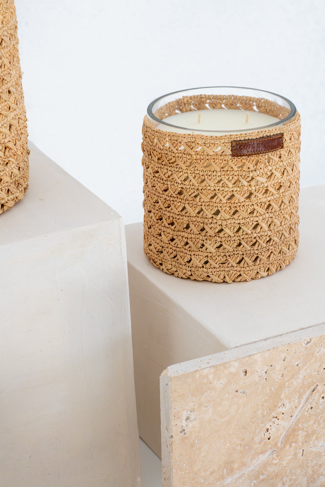 Candle Raphia Zina