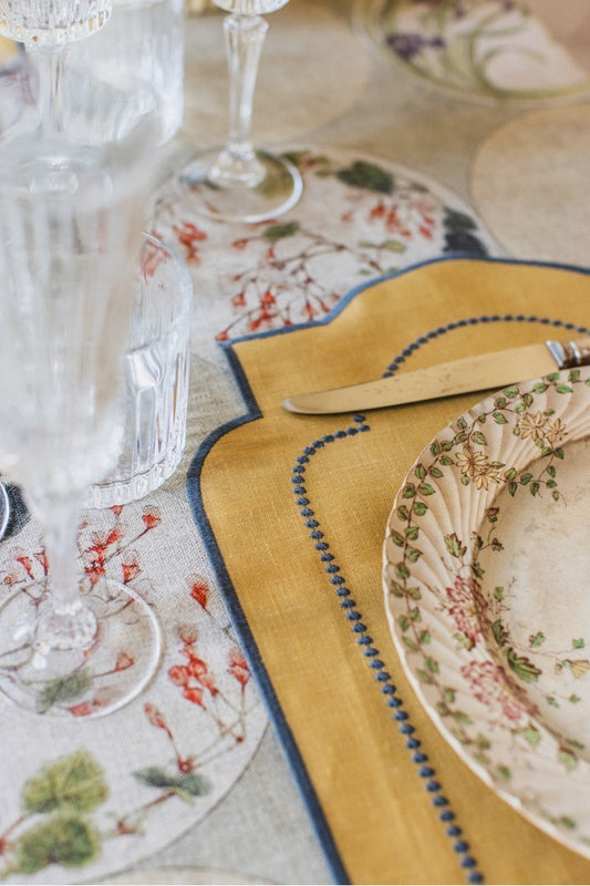 Adele placemat - Curry