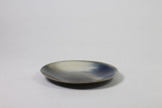 Artsy collection small plate in black by Prempracha's Collection