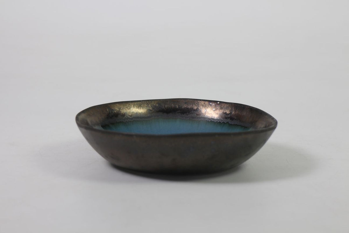 Glassy collection bowl in blue by Prempracha's Collection