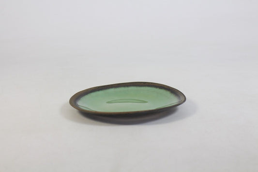 Glassy collection small plate in green by Prempracha's Collection