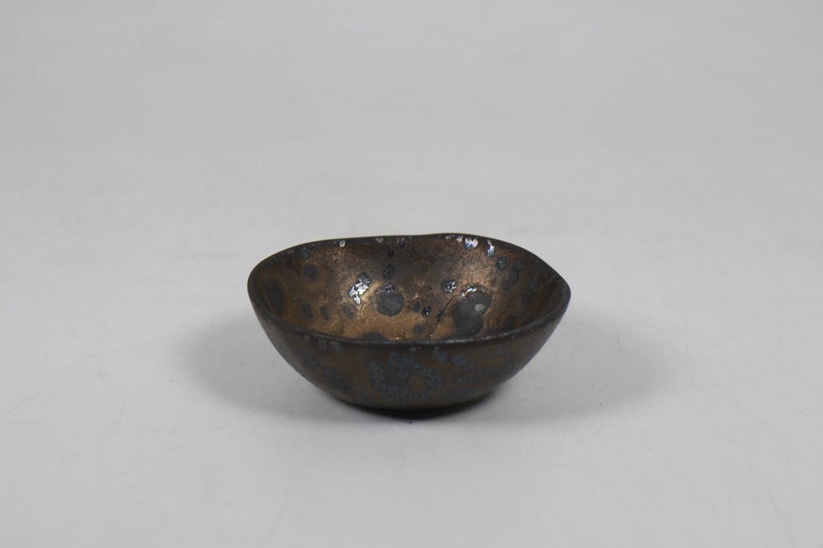 Hand-painted metallic sauce cup by Prempracha's Collection